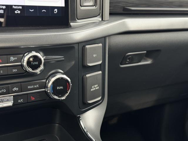 new 2025 Ford F-150 car, priced at $60,682