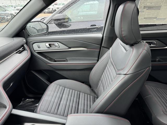 new 2025 Ford Explorer car, priced at $48,295
