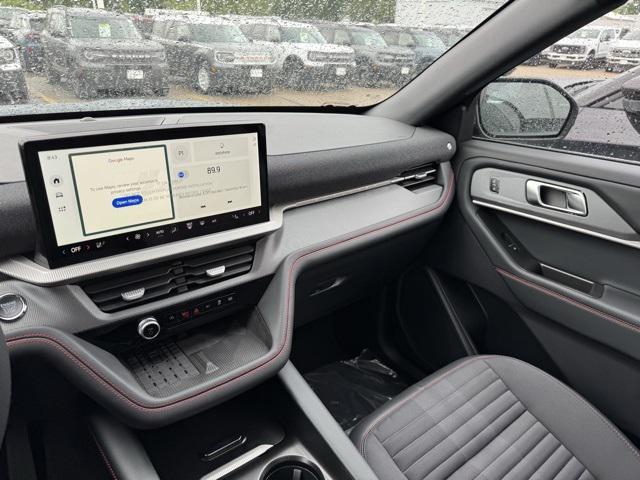 new 2025 Ford Explorer car, priced at $48,295
