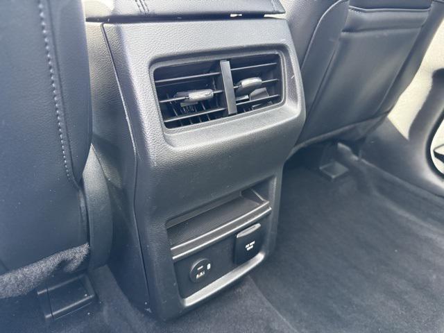 used 2022 Ford Edge car, priced at $25,390