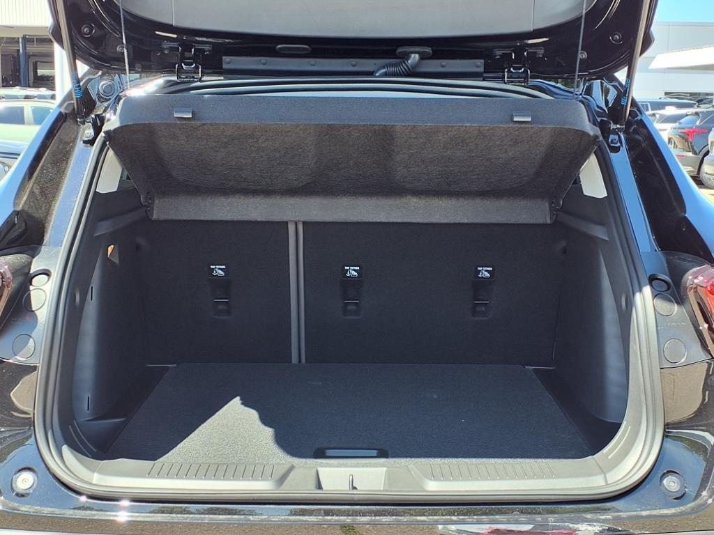 new 2025 Chevrolet Trax car, priced at $25,294