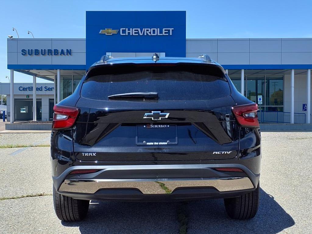 new 2025 Chevrolet Trax car, priced at $25,294
