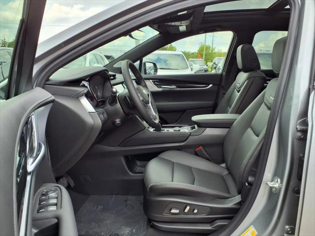 new 2025 Cadillac XT5 car, priced at $48,603