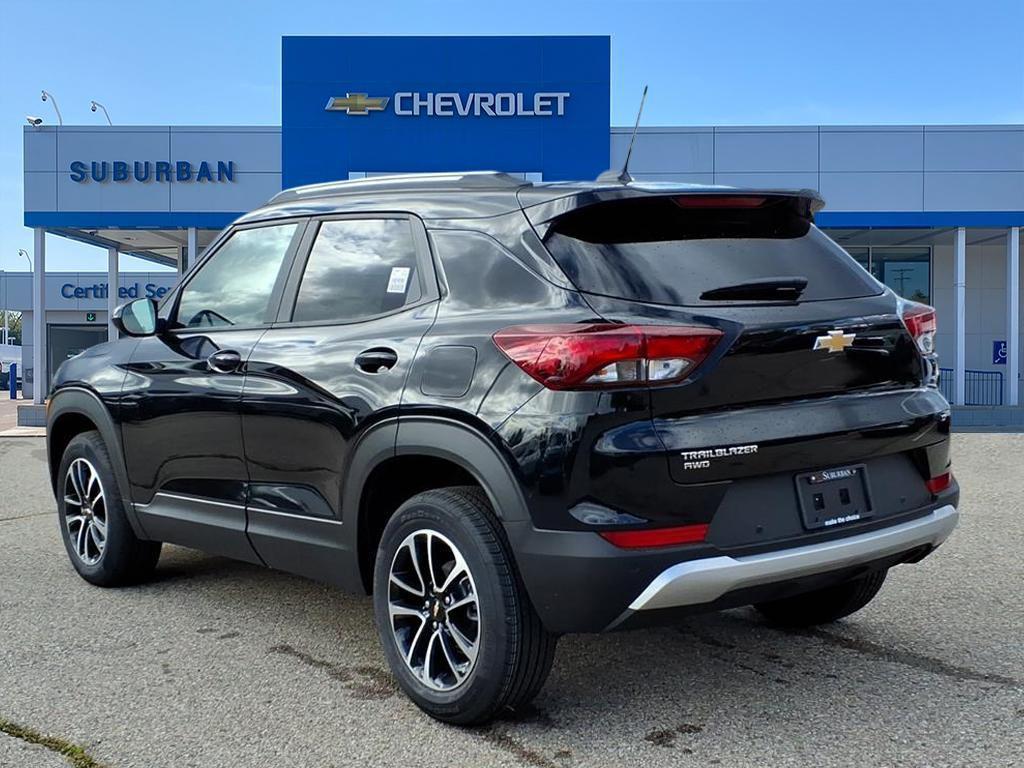 new 2026 Chevrolet TrailBlazer car, priced at $27,623