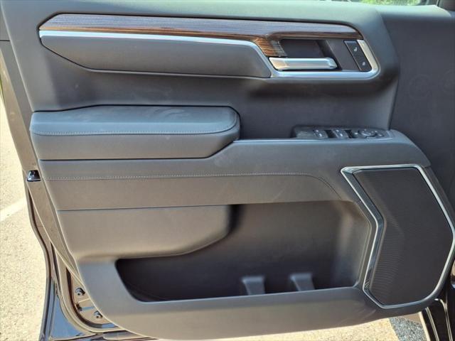 new 2025 Chevrolet Silverado 1500 car, priced at $48,060