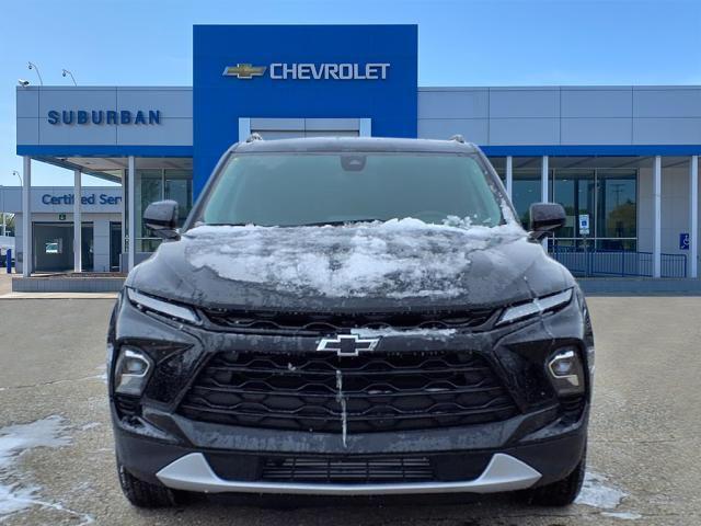 new 2025 Chevrolet Blazer car, priced at $37,213