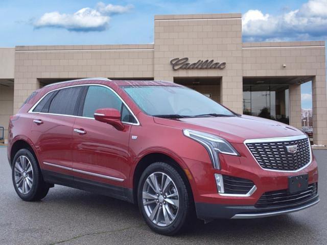 used 2024 Cadillac XT5 car, priced at $37,995