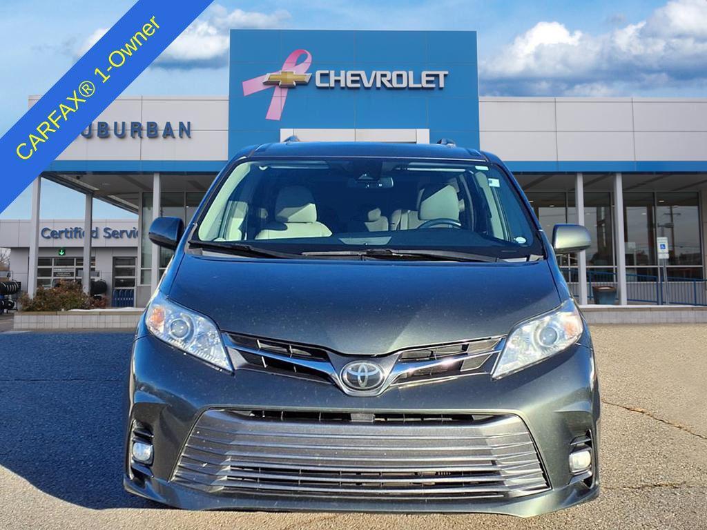 used 2018 Toyota Sienna car, priced at $23,495