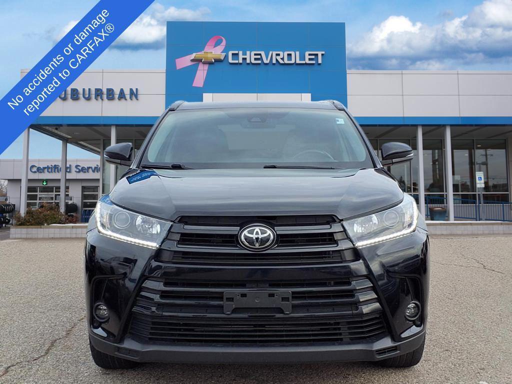 used 2019 Toyota Highlander car, priced at $26,995