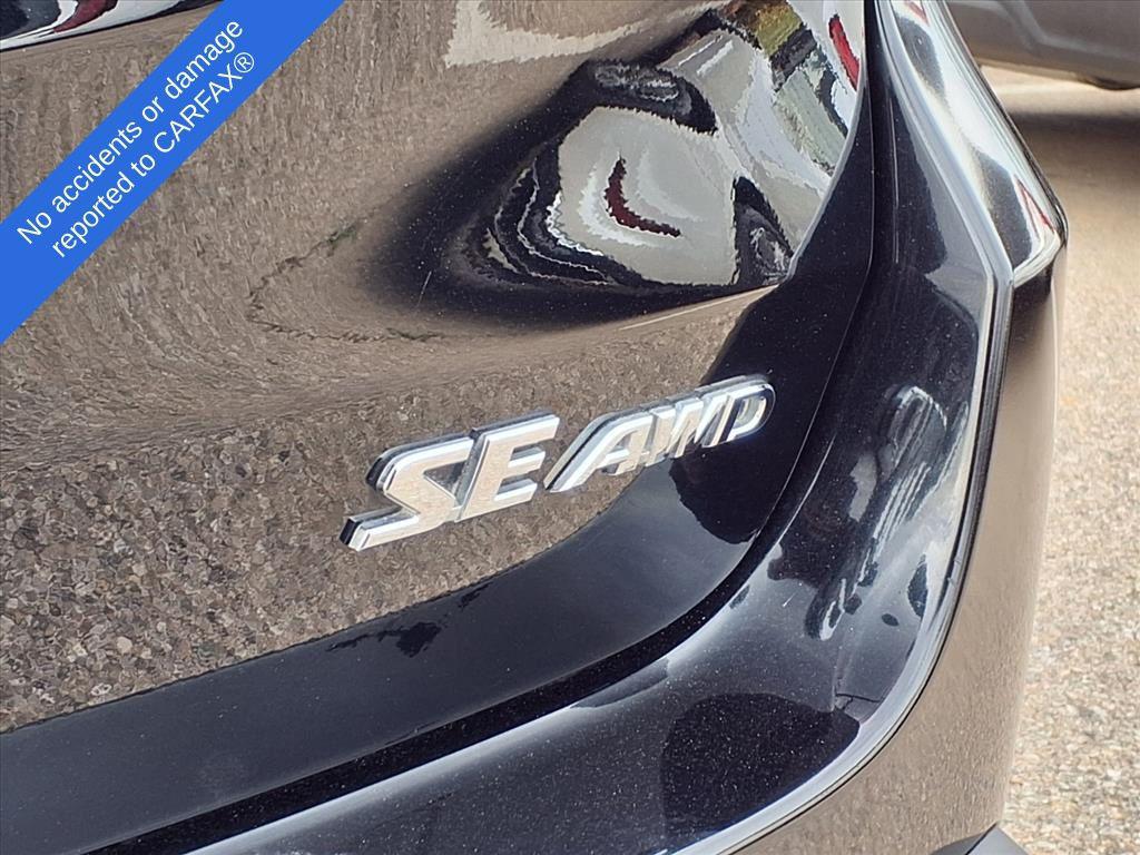 used 2019 Toyota Highlander car, priced at $26,995