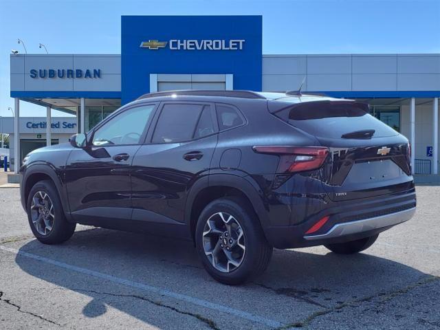 new 2025 Chevrolet Trax car, priced at $23,628