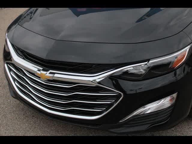 new 2024 Chevrolet Malibu car, priced at $25,034