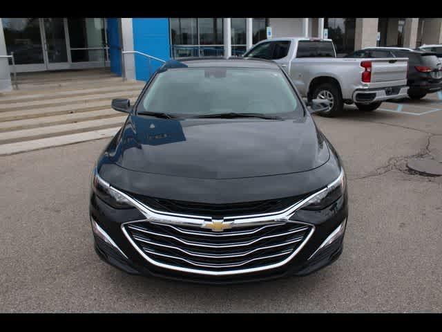 new 2024 Chevrolet Malibu car, priced at $25,034