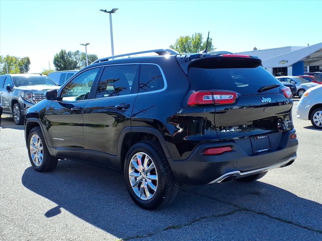 used 2017 Jeep Cherokee car, priced at $11,995