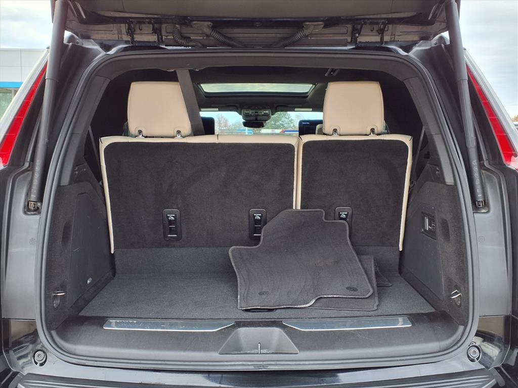 used 2024 Cadillac Escalade car, priced at $74,995
