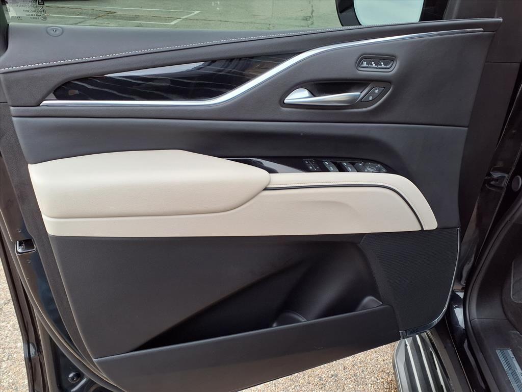 used 2024 Cadillac Escalade car, priced at $74,995