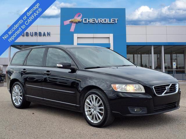 used 2009 Volvo V50 car, priced at $6,490