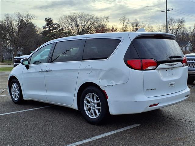 used 2017 Chrysler Pacifica car, priced at $7,990