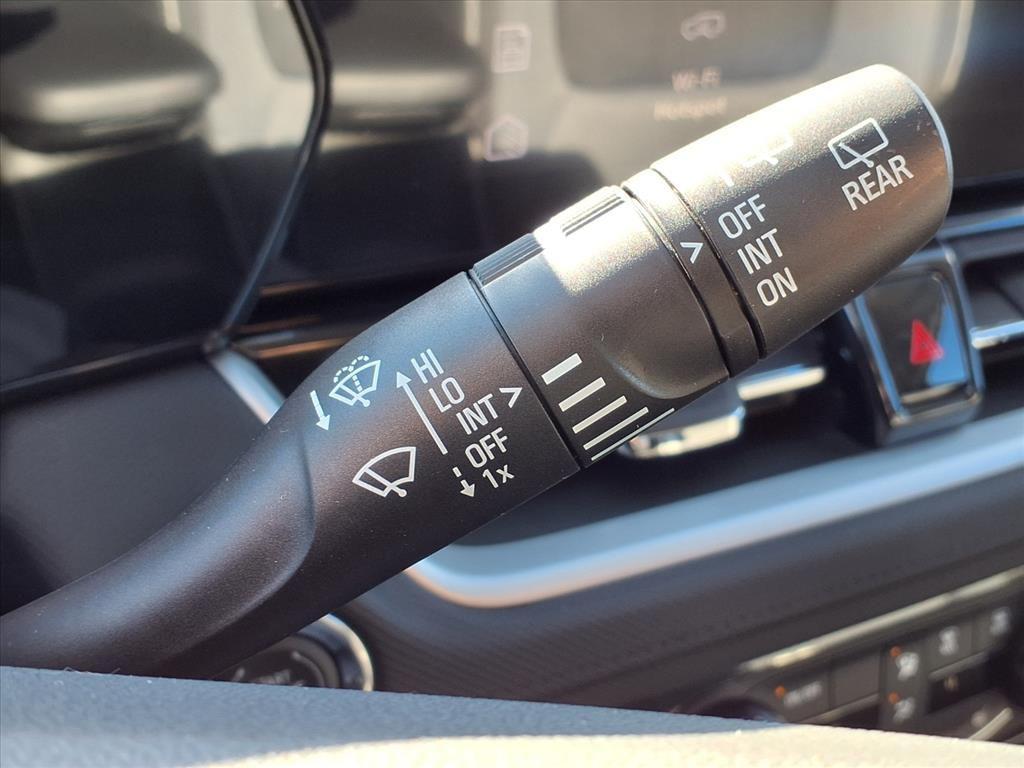 new 2026 Chevrolet TrailBlazer car, priced at $27,594