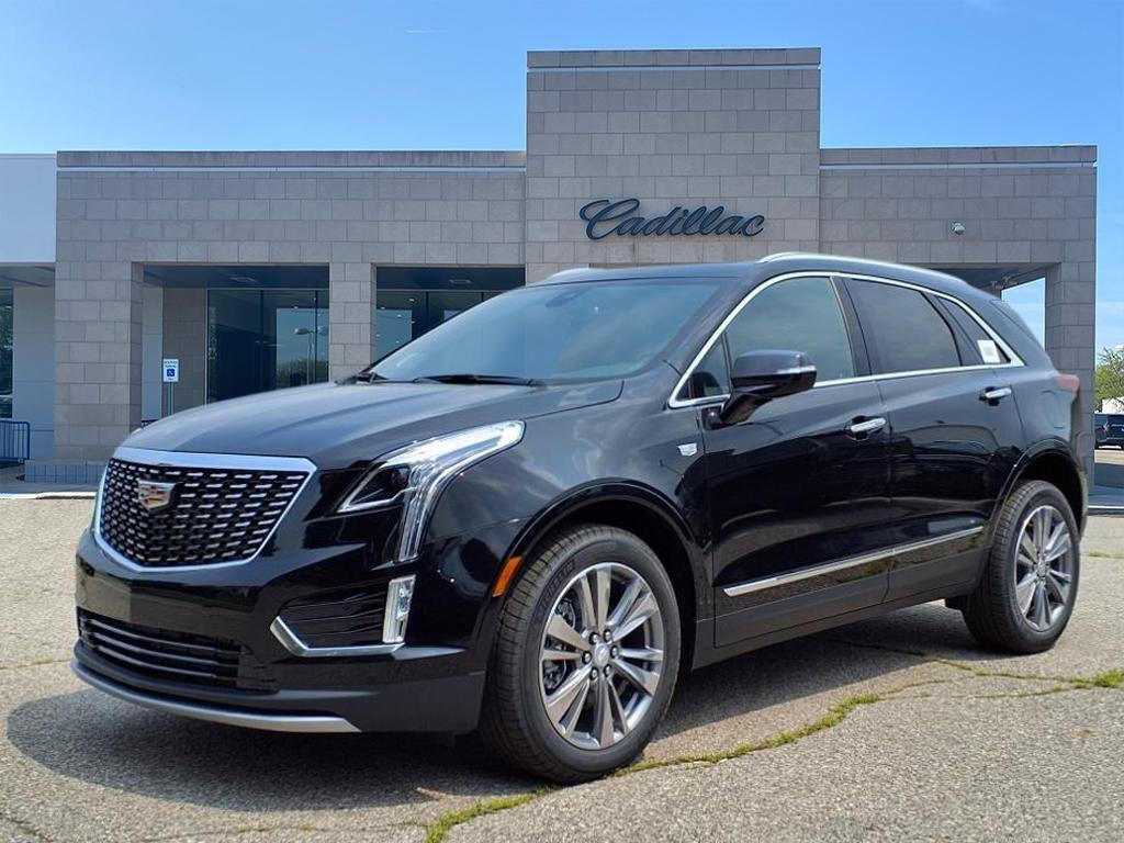 new 2025 Cadillac XT5 car, priced at $50,034