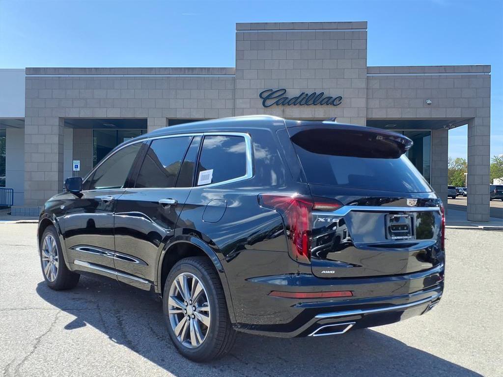 new 2025 Cadillac XT6 car, priced at $55,107