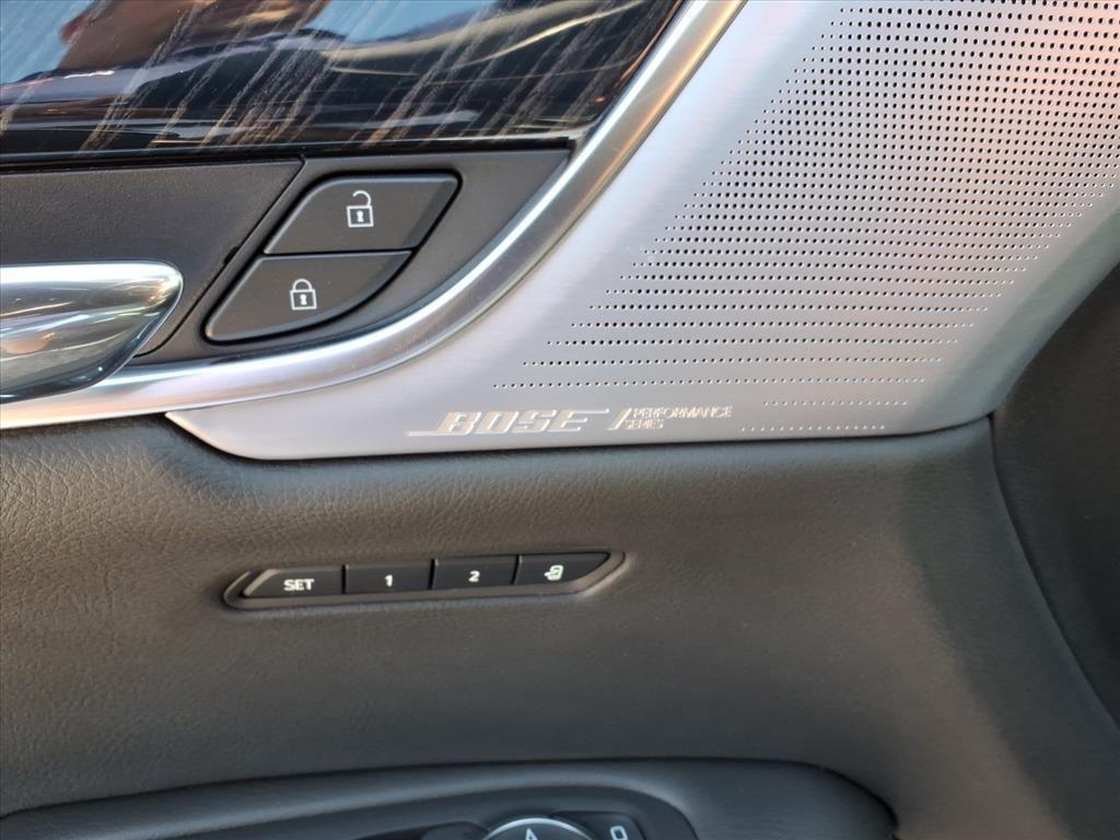 new 2025 Cadillac XT6 car, priced at $55,107