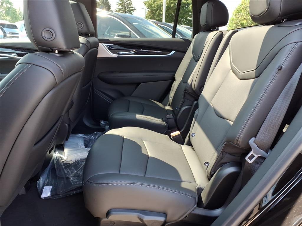new 2025 Cadillac XT6 car, priced at $55,107