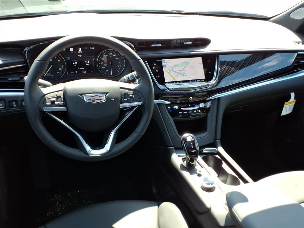 new 2025 Cadillac XT6 car, priced at $55,107