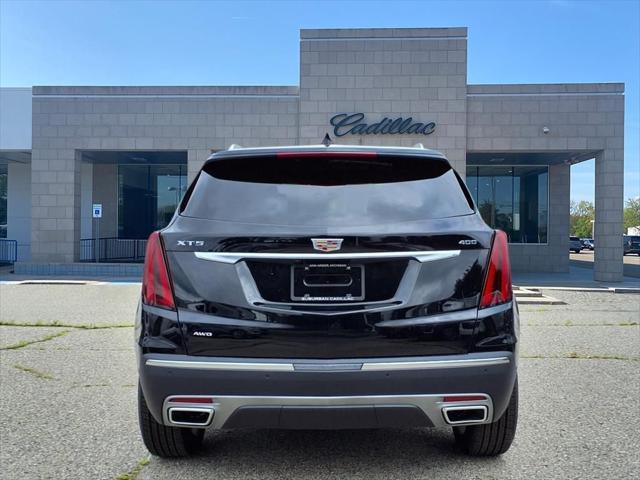new 2025 Cadillac XT5 car, priced at $55,715
