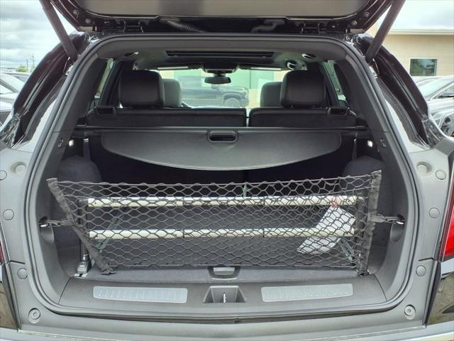 new 2025 Cadillac XT5 car, priced at $55,715