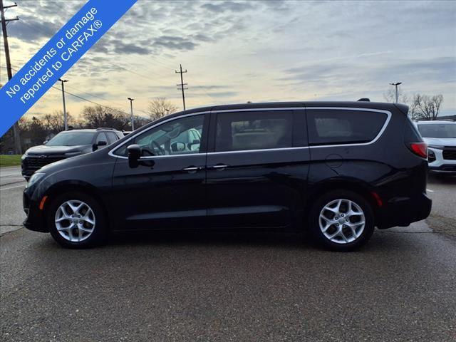 used 2017 Chrysler Pacifica car, priced at $10,490