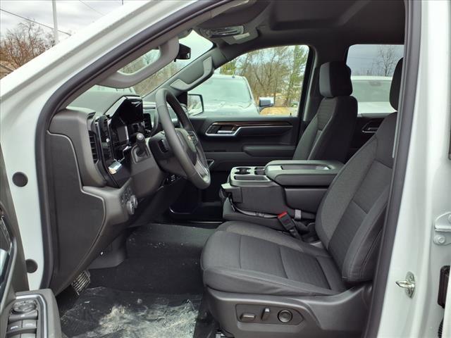 new 2025 Chevrolet Silverado 1500 car, priced at $47,860