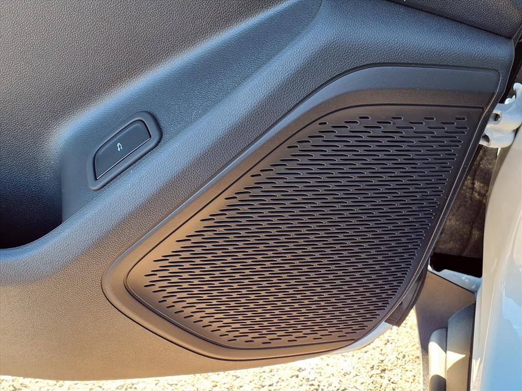 new 2026 Chevrolet Traverse car, priced at $44,835