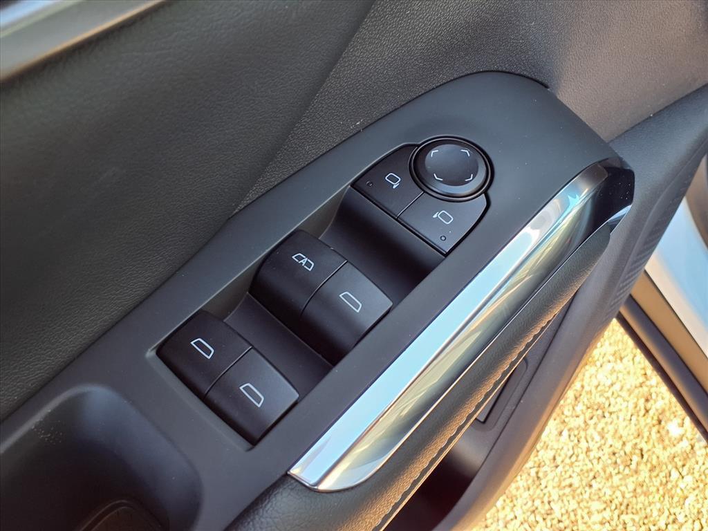 new 2026 Chevrolet Traverse car, priced at $44,835