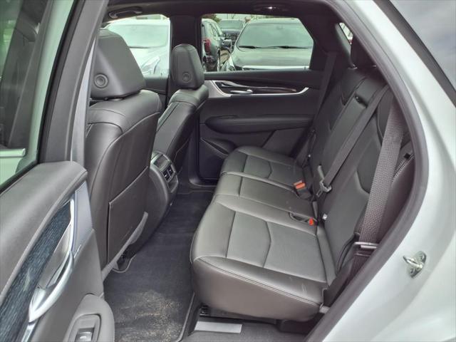 new 2025 Cadillac XT5 car, priced at $56,315