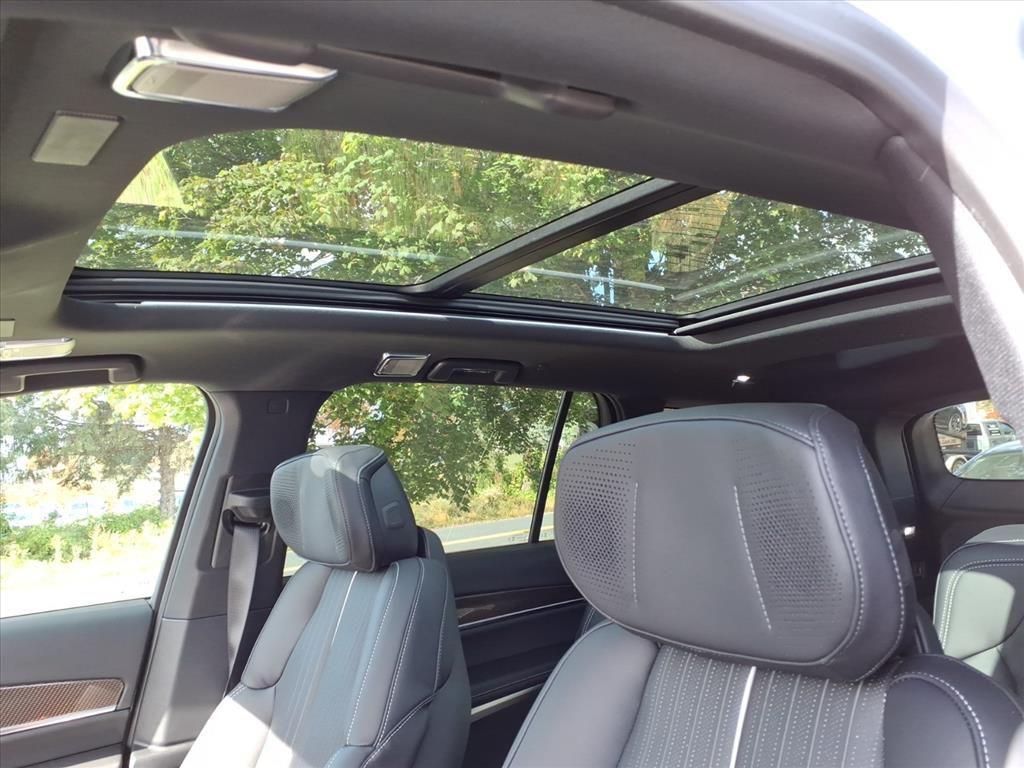 new 2026 Cadillac VISTIQ car, priced at $82,010