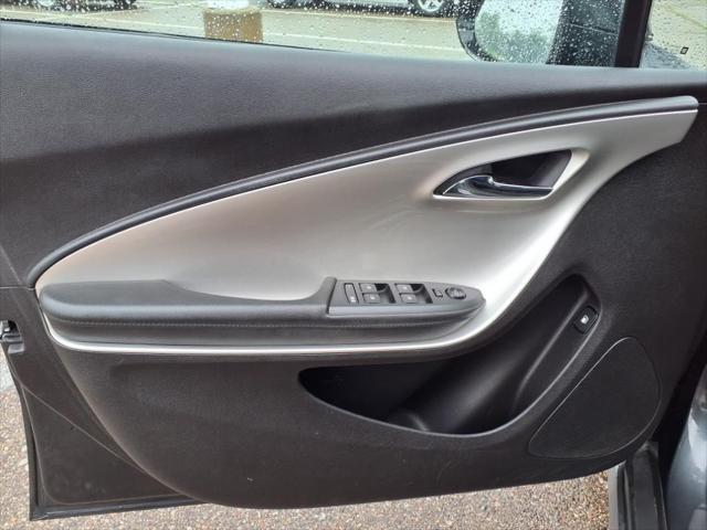 used 2014 Chevrolet Volt car, priced at $7,990