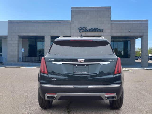 new 2024 Cadillac XT5 car, priced at $48,523