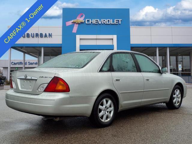 used 2001 Toyota Avalon car, priced at $3,990