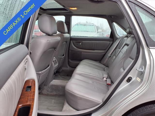 used 2001 Toyota Avalon car, priced at $3,990