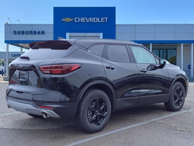 new 2025 Chevrolet Blazer car, priced at $38,458