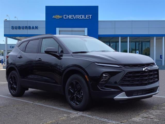 new 2025 Chevrolet Blazer car, priced at $38,458