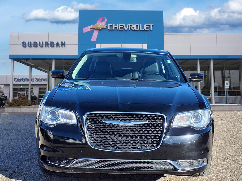 used 2019 Chrysler 300 car, priced at $14,495