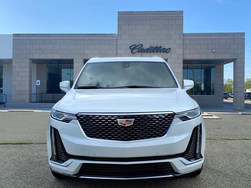 new 2025 Cadillac XT6 car, priced at $55,626