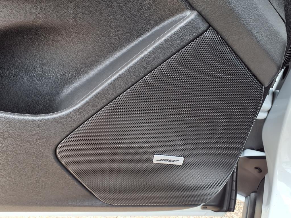 new 2025 Cadillac XT6 car, priced at $55,626