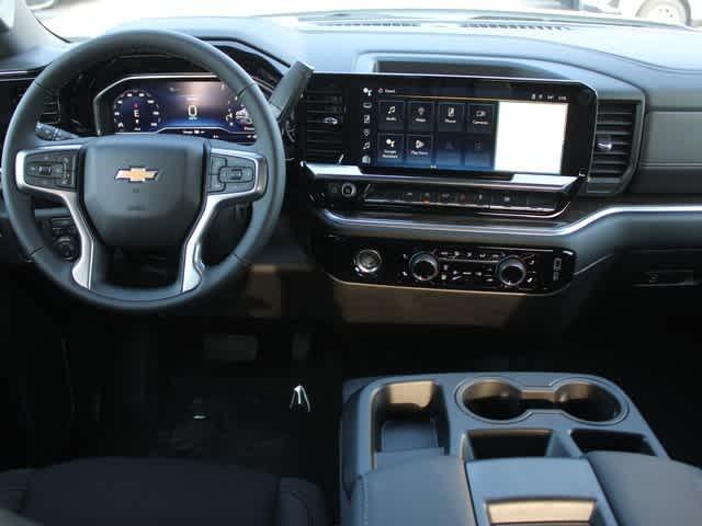 new 2024 Chevrolet Silverado 1500 car, priced at $45,427