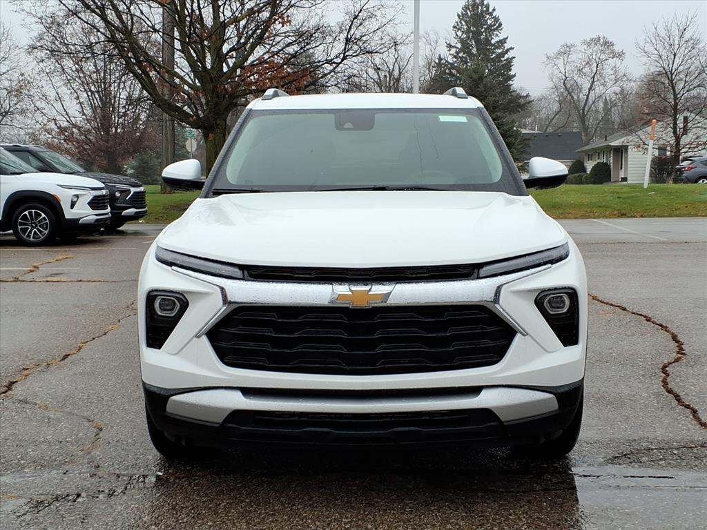 new 2026 Chevrolet TrailBlazer car, priced at $27,208