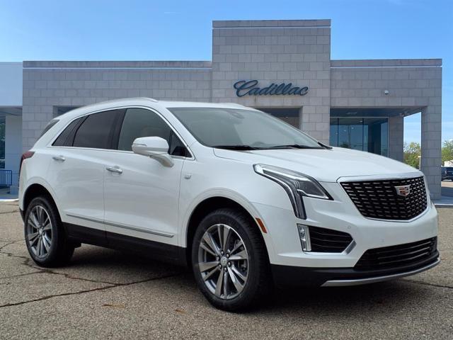 new 2025 Cadillac XT5 car, priced at $48,562