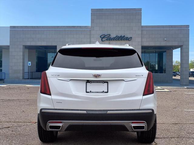 new 2025 Cadillac XT5 car, priced at $48,562