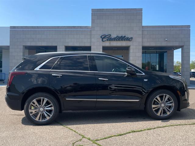 new 2024 Cadillac XT5 car, priced at $48,678